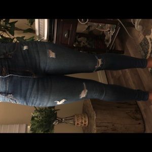 Hollister Mid Rise Super Skinny Jeans